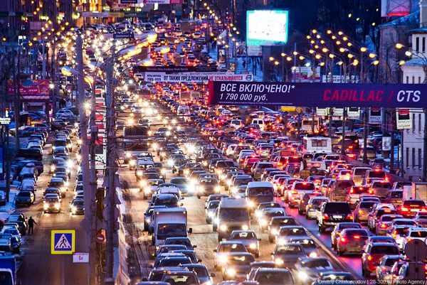 Пробки в центре Москвы достигли максимума за пять лет probki-v-tsentre-moskvy-dostigli-maksimuma-za-pyat-let