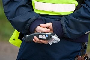 Полиция задержала двоих водителей за повторную пьяную езду