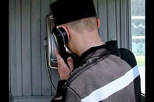 Телефонный мошенник «работавший» из колонии пойдет под суд