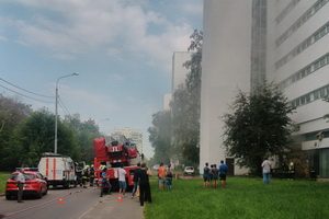 Во «Флейте» произошел пожар в заброшенном магазине