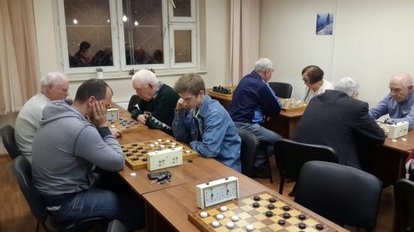 7 октября состоялись финальные окружные соревнования по шашкам