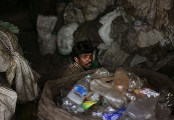 Кто такие индийские неприкасаемые, и можно ли их трогать?