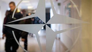 Министр обороны Италии призвала к диалогу с Россией