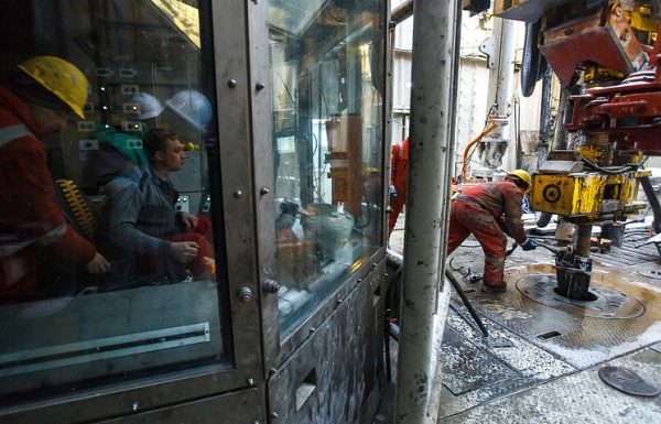 "Роснефть" будет оптимизировать структуру "Башнефти"