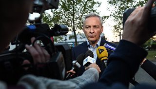 В Кремле назвали причину отмены визита Путина в Париж