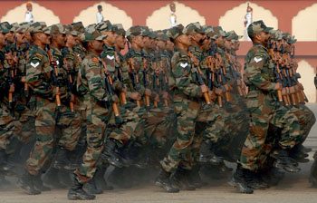 Кто такие индийские неприкасаемые, и можно ли их трогать?