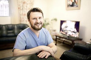 Как отбеливают зубы атомарным кислородом и что такое экспресс-имплантация