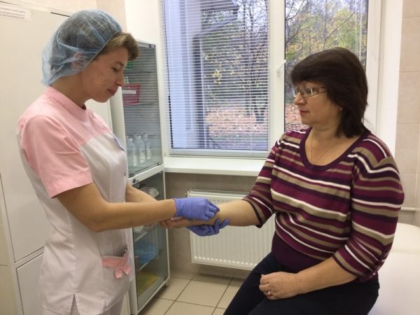 Вакцинация продолжается
