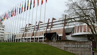 Слуцкий: резолюция ПАСЕ по выборам в Крыму может затруднить возвращение РФ