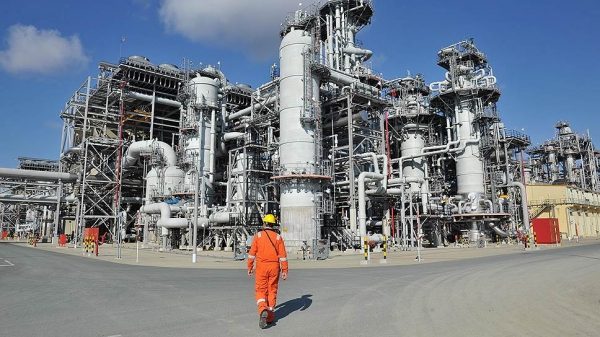 "Печору СПГ" пустят на газохимию