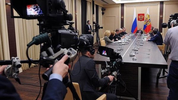 Президент включился в интернет-коммерцию
