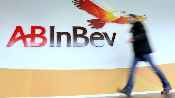 За пивными брендами Anheuser-Busch InBev выстроилась очередь