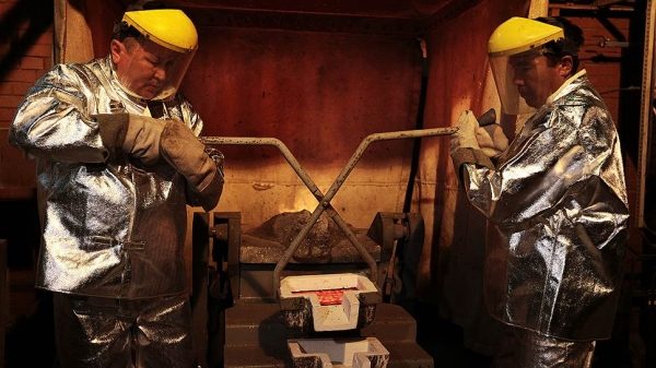 PPF хочет выйти из Polymetal