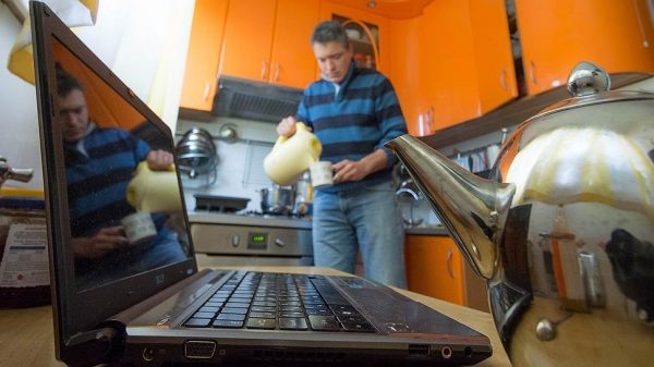 В онлайн-кинотеатрах нашлись роботы