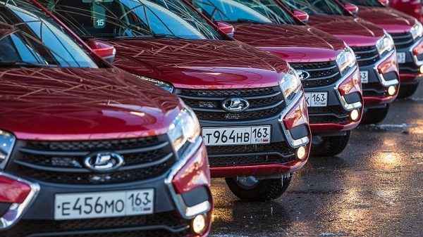 Иномарки притормозили в цене