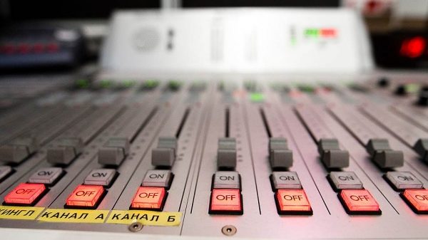 Chameleon.fm потерял цвета