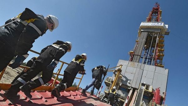 "Роснефть" ищет выход из Алжира