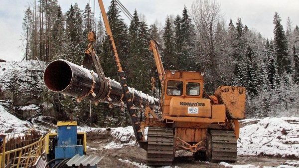 "Газпром" не даст трубам лежать пустыми