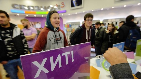 Samsung возвращается в «Связной»