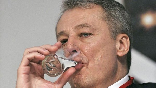Александр Корсик возвращается в отрасль