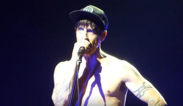 Концерт RED HOT CHILI PEPPERS пытались сорвать