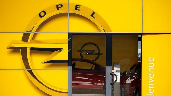 Opel может стать французским