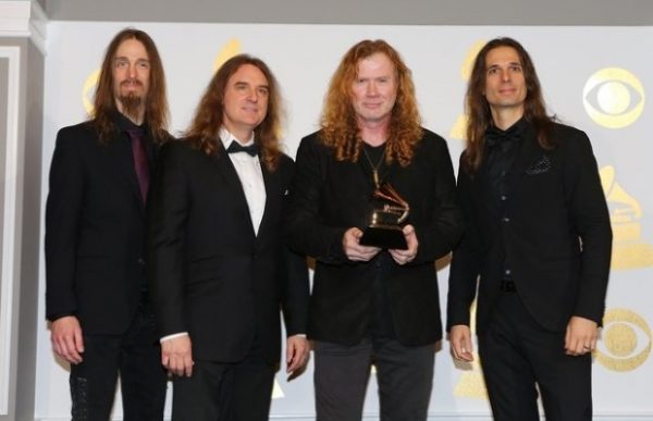 Реакция Мастейна на песню METALLICA во время его награждения