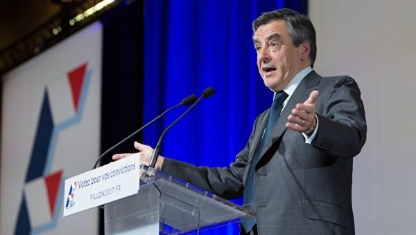 Фийон заявил, что правительство не может обеспечить избирательную кампанию