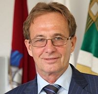 Префект ЗелАО рассказал о капитальном ремонте домов в Зеленограде