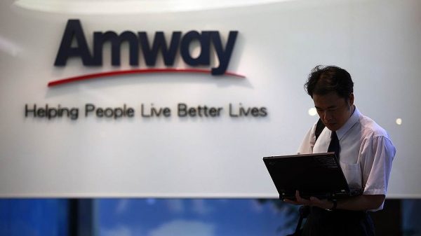 Amway дошла до магазинов