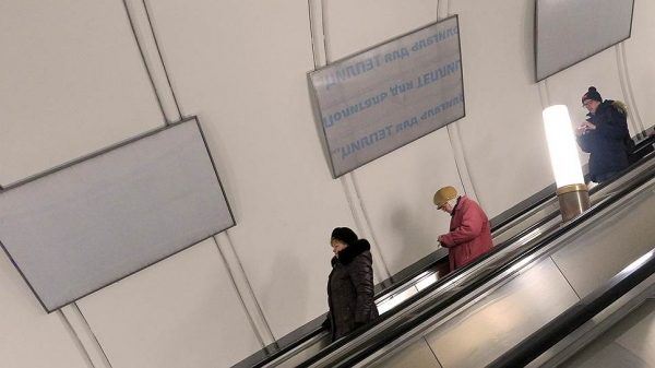 "Тетерин фильм" пытается достать деньги из-под земли