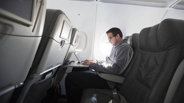 IATA считает запрет лэптопов и планшетов бессмысленным