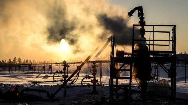 "Нефтису" потянуло на "Сладковско-Заречное"