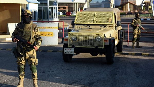 В Египте арестовали боевиков, готовивших атаку в центре Синая