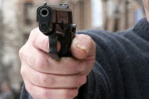 Во 2 микрорайоне задержали устроившего перестрелку мужчину