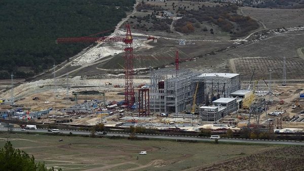 Крыму опять добавляют мощности