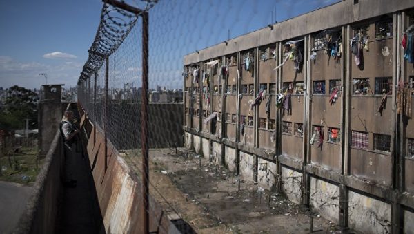 В ходе беспорядков в бразильской тюрьме погибли пять заключенных