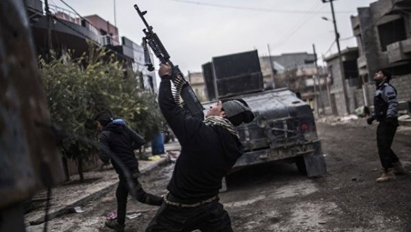 Иракский спецназ освободил от боевиков ИГ* район Аль-Абар в Мосуле