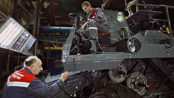 Тракторы вспашут заграницу