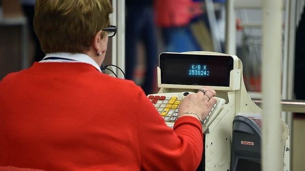 Малый бизнес хотят пустить мимо касс