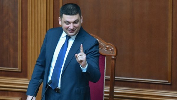 Гройсман назвал Тимошенко "политиком прошлого"