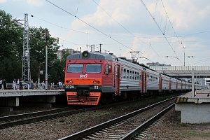 В Крюково погибла упавшая между поездом и платформой женщина