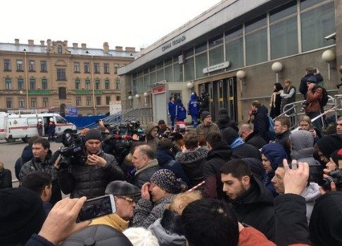 ТВ-программа: федеральные каналы изменили сетки вещания в связи с трагедией в Петербурге