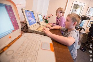 
                    Игрушки из детства          