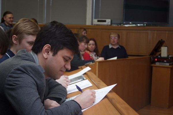 
		                    Студентам и преподавателям МИЭТа презентовали первый в России  Центр оценки квалификаций в сфере микроэлектроники		                