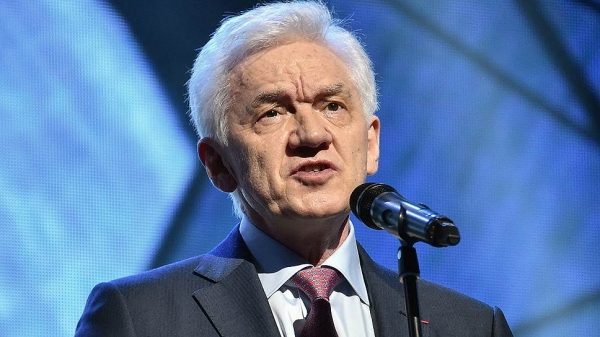 Геннадий Тимченко поделится водой