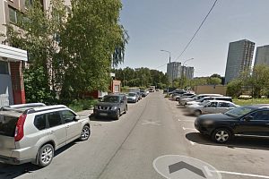 В 11 микрорайоне иномарка сбила маленького ребенка