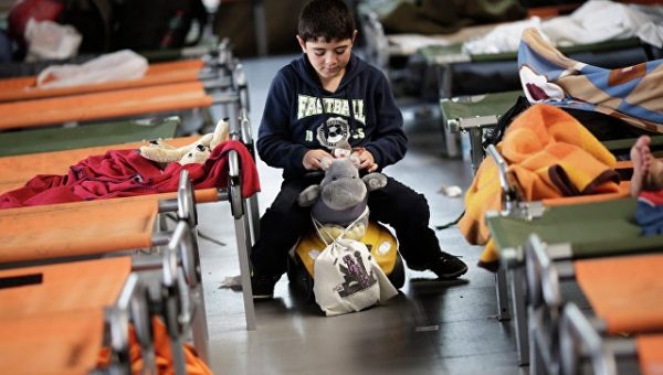 СМИ узнали, сколько Германия потратила на беженцев в 2016 году