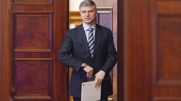 «Если это монополист, значит должен быть в составе РЖД»