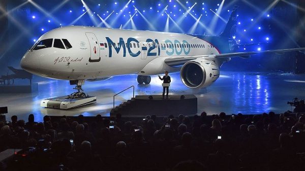МС-21 пошел на взлет